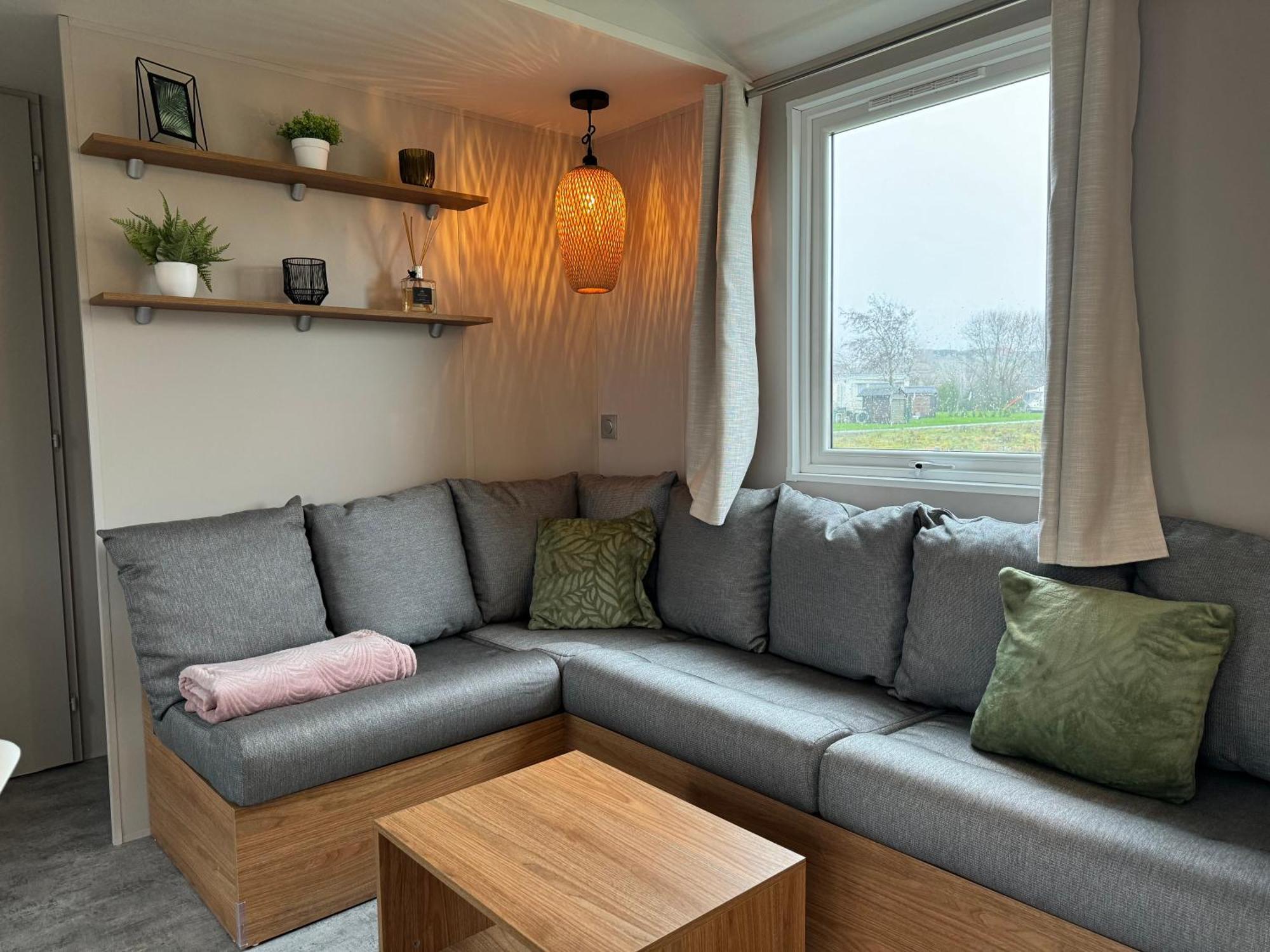 Beachside Vakantiepark Blankenberge Buitenkant foto
